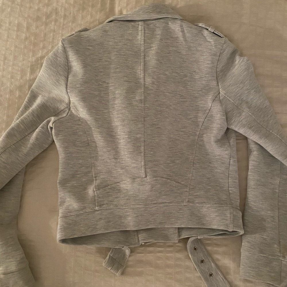 Zara Jacket - Picture 3 of 4